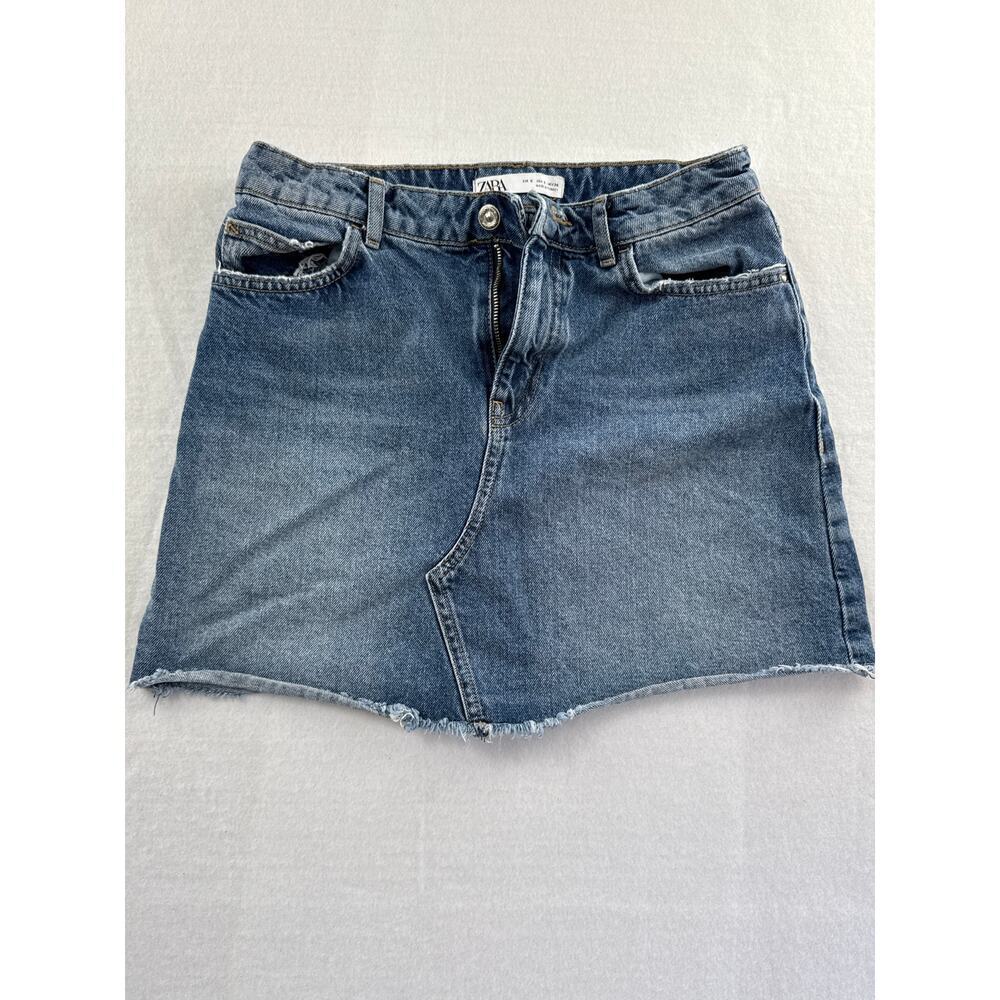 Women’s Zara Medium Wash Jean Skirt Sz S
